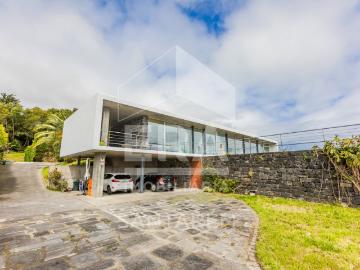 Moradia T4 com Vista Mar São Miguel, Açores