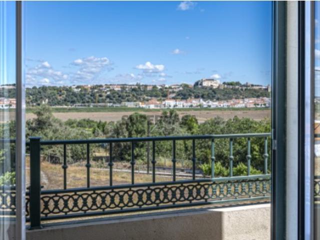Moradia T4 com vistas desafogas sobre o rio e Alcácer do Sal
