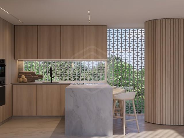 Moradia T4 com Acabamentos de Luxo em Zona Central de Vilamoura, Algarve