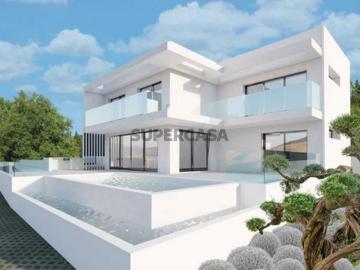 Moradia T4 com elevador e piscina na Luz de Tavira, Algarve