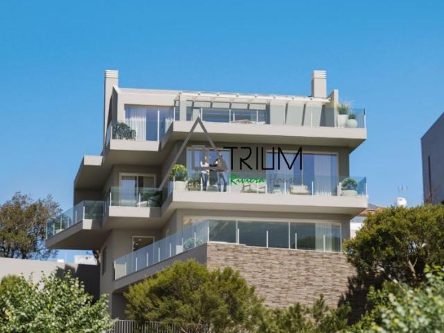 Moradia T4 com elevador, piscina, garagem, com vista única panromânica de mar, S. D. Rana Cascais