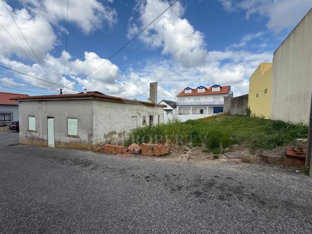 Moradia T4 com enorme potencial
