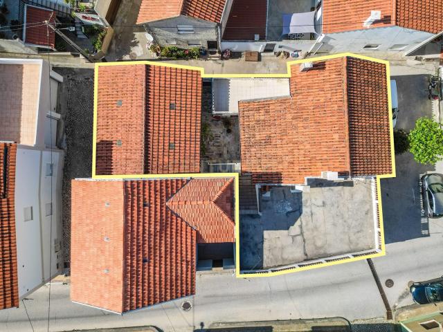 RESERVADO Moradia T4 com estudo de remodelação na praia Costa de Lavos, Figueira da Foz