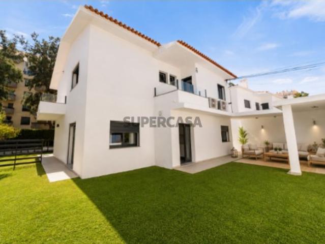 Moradia T4 com jardim, Gandarinha, Cascais