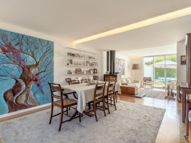 Moradia T4 com jardim no Restelo