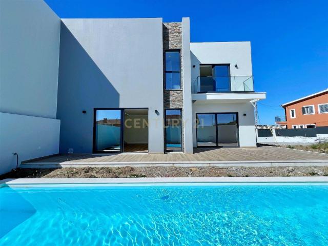 Moradia T4 com Piscina na Parede Cascais, Lisboa