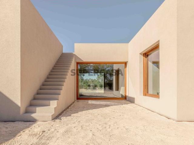 Moradia T4 com piscina, no Melides Villas, na zona da Comporta