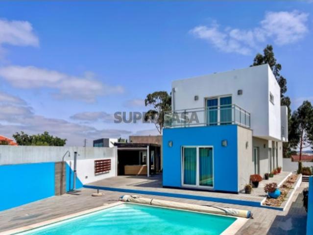 Moradia T4 com Piscina | Ameal Torres Vedras
