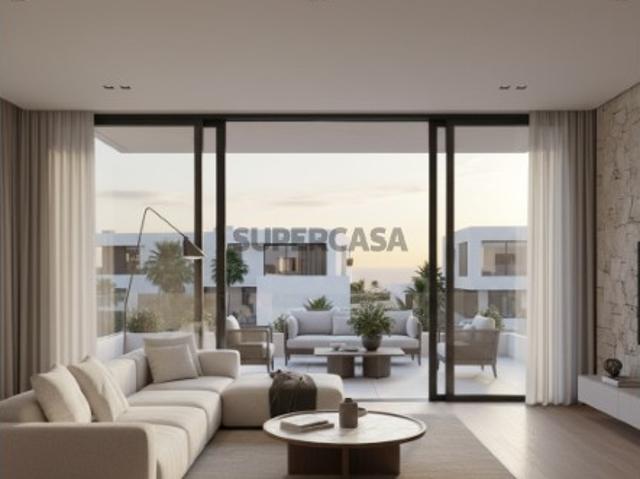 Moradia T4 com piscina aquecida em Campo de Ourique Lisboa