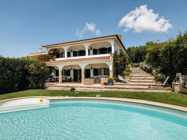 Moradia T4 com Piscina e Jardim em São João das Lampas, Sint. 267m² São João das Lampas e de Terrugem