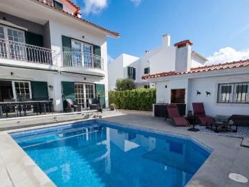 Moradia T4 com piscina em Cascais Cobre 300m² Cascais e Estoril