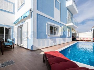 Moradia T4 com Piscina Privada, sita num condomínio fechado. 0m² Vila Nova De Cacela