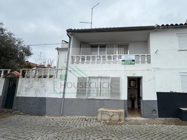 Moradia T4 com quintal em Salvaterra do Extremo | Parque Natural do Tejo Internacional