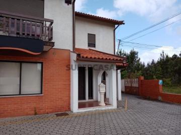 Moradia T4 com Restaurante