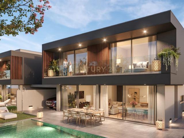 Moradia T4 construção nova Alto da Parede 296m² Carcavelos e parede