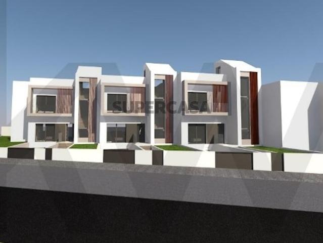 Moradia T4 Construção Nova em Buarcos