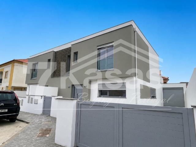 Moradia T4 Contemporânea | Bufarda Peniche 210m² Atouguia Da Baleia