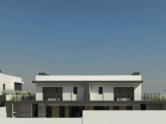 Moradia T4 Duplex 148m² Almada, Cova da Piedade, Pragal e Cacilhas