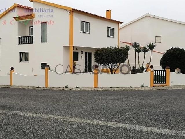 Moradia T4 Duplex para alugar em Torres Vedras