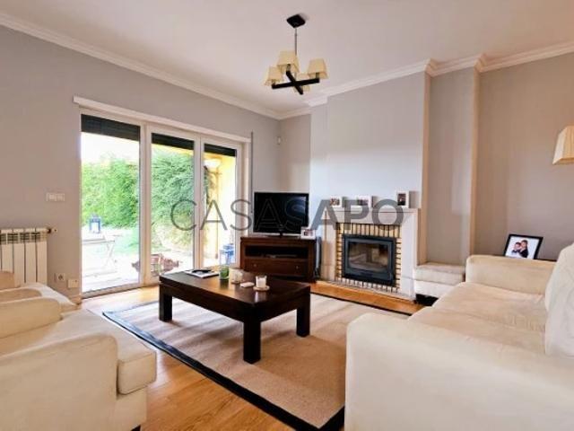 Moradia T4 Duplex para alugar em Torres Vedras