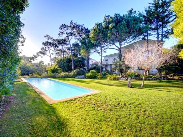 Moradia T4 Duplex para alugar em Cascais