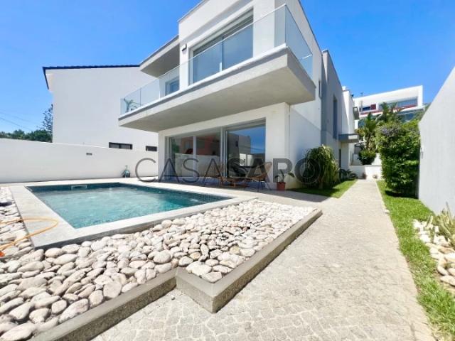 Moradia T4 Duplex para alugar em Cascais