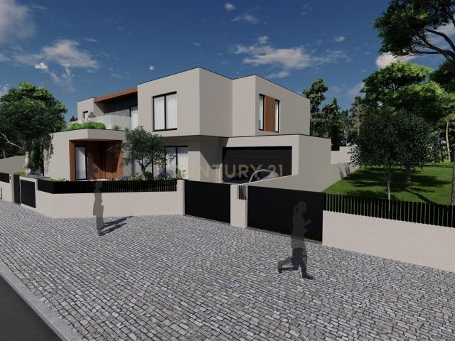 Moradia T4 de Arquitetura Contemporânea com Piscina 331m² Amora