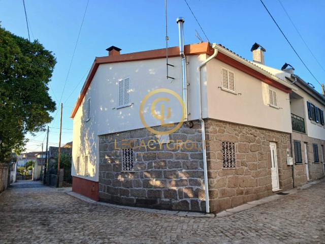 Moradia T4 de Estilo Rústico em Vila Franca da Beira