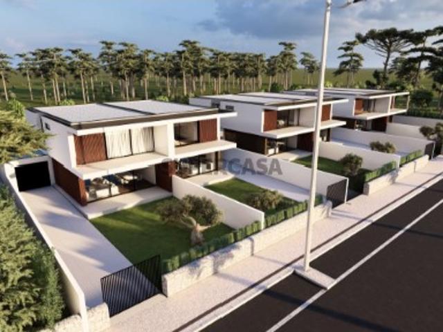Moradia T4 de luxo em Esposende