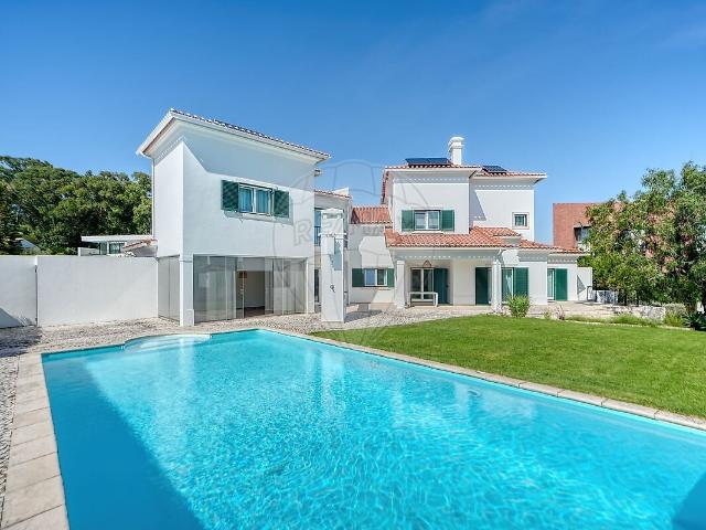 Moradia T4 de luxo para arrendar em Sintra Santa Maria e São Miguel, São Martinho e São Pedro de Penaferrim, Sintra RE/MAX Portugal