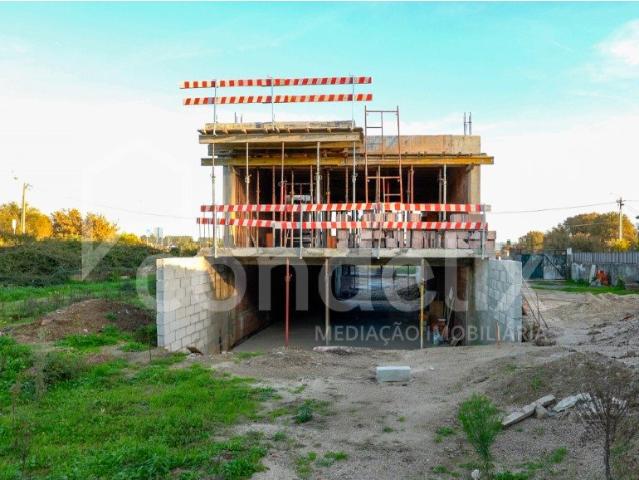 Moradia T4 de 2 frentes Cidade da Maia | Estrutura concluída. 141m² Cidade da Maia