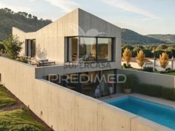 Moradia T4 em Madalena