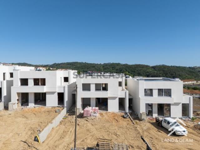 Moradia T4 em Mafra