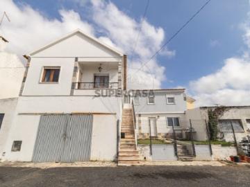 Moradia T4 em Malveira e São Miguel de Alcainça