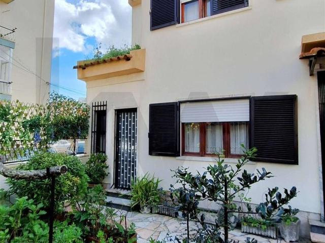 Moradia T4 Em Mem Martins – Amplitude, Conforto E Excelente. 142m² Algueirão Mem Martins