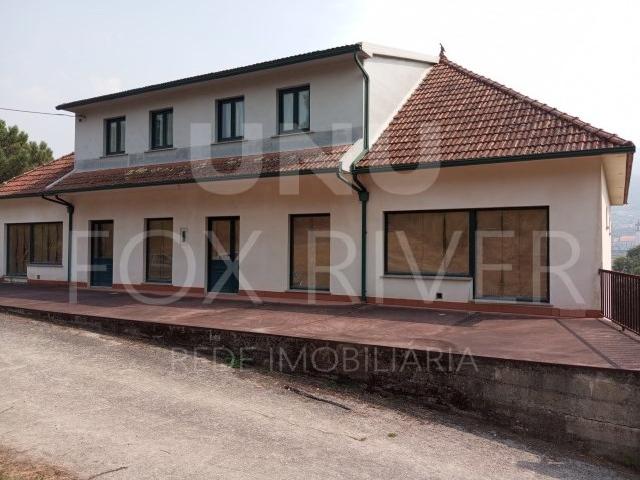 Moradia T4 em Monção