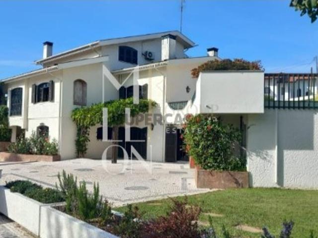 Moradia T4 em Oliveira de Azeméis, Aveiro