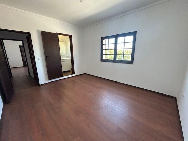 Moradia T4, em Oliveira do Bairro