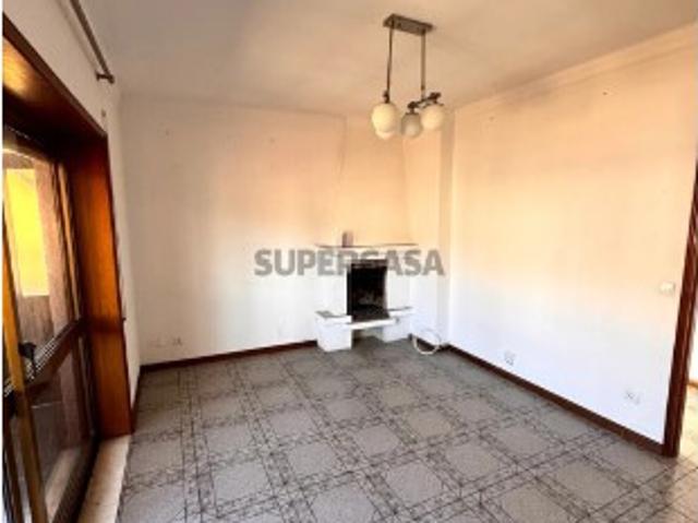 Moradia T4 em Alfena