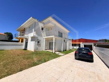 Moradia T4 em Alquerubim Albergaria a Velha