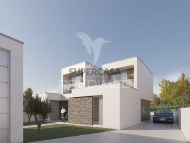 Moradia T4 em Aradas