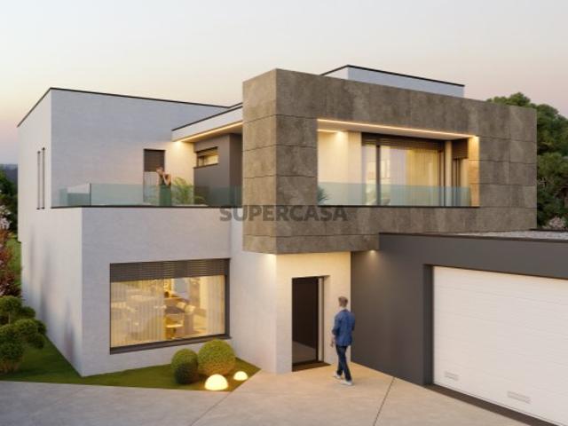 Moradia T4 em Assafarge e Antanhol