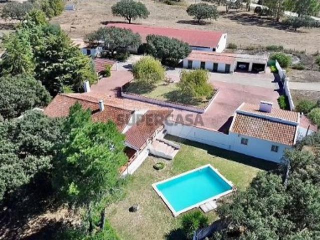 Moradia T4 em Bacelo e Senhora da Saúde