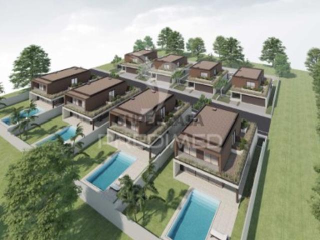 Moradia T4 em Lago