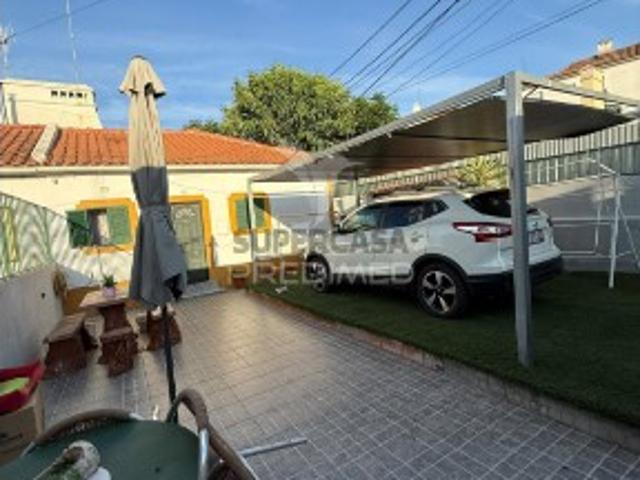 Moradia T4 em Caia, São Pedro e Alcáçova
