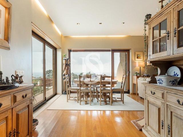Moradia T4 em Carreço com vista mar e piscina 285m² Carreço