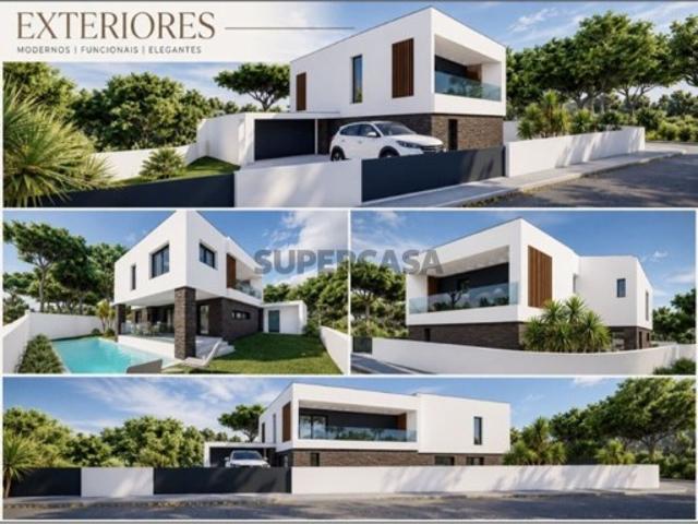 Moradia T4 em Charneca de Caparica e Sobreda