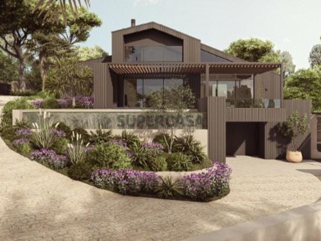 Moradia T4 em Colares, Sintra, com vista mar e piscina