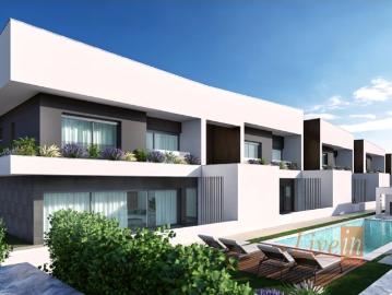 Moradia T4 em Condomínio Exclusivo em Loures