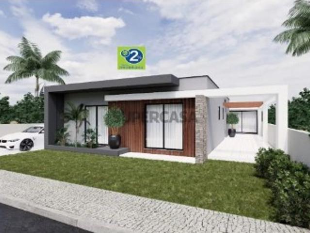 Moradia T4 em Fernão Ferro
